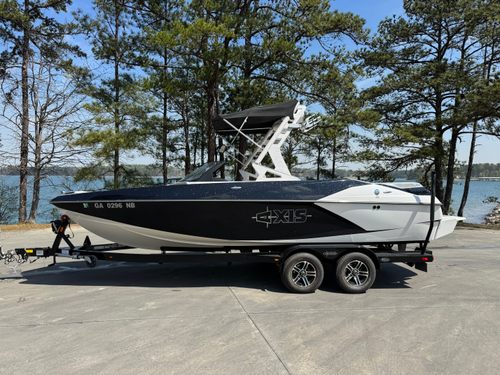 2015 Axis A22