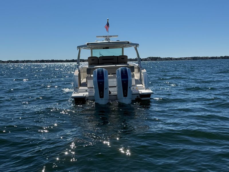 Boat Image 10
