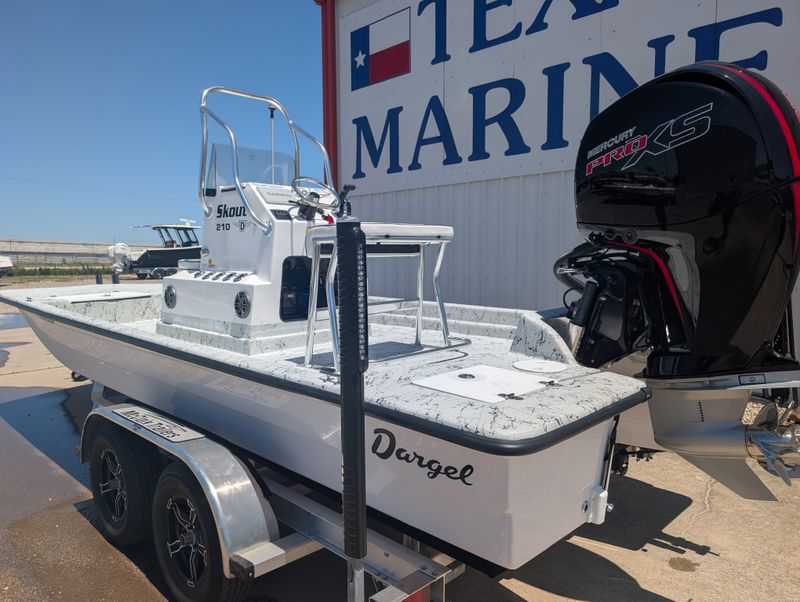 Boat Image 10