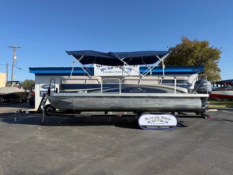 2011 Bennington 24 SLI