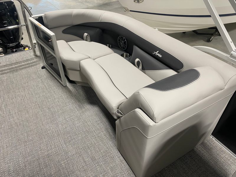 Boat Image 3