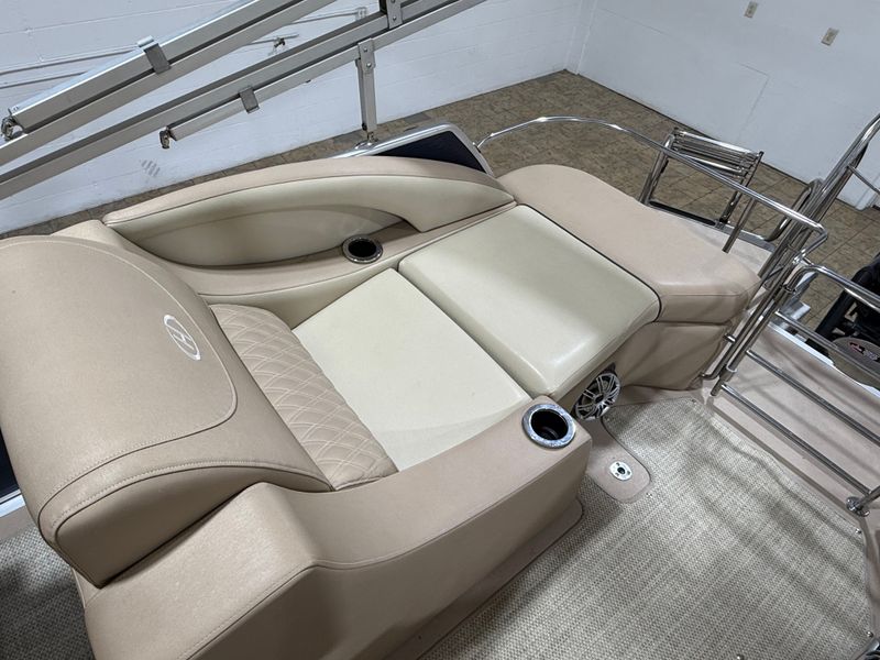 Boat Image 34
