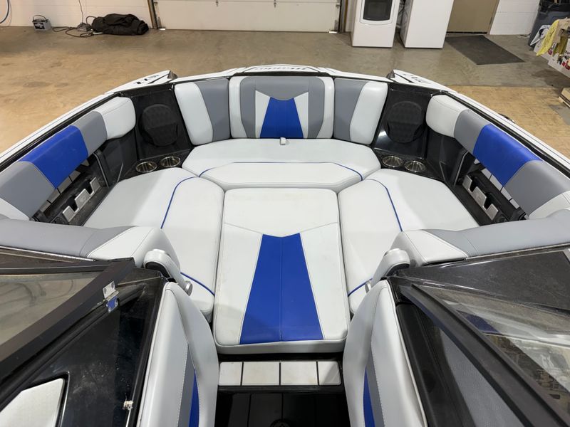 Boat Image 33