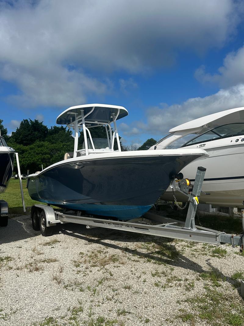 2018 Tidewater 220 LXF