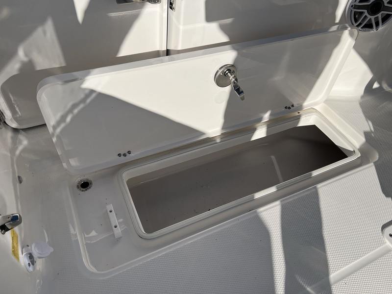Boat Image 12